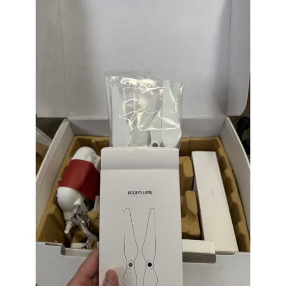 dji phantom 2 vision plus drone, ALL ORIGINAL PARTS + Extras  Brand New! - Picture 6 of 15